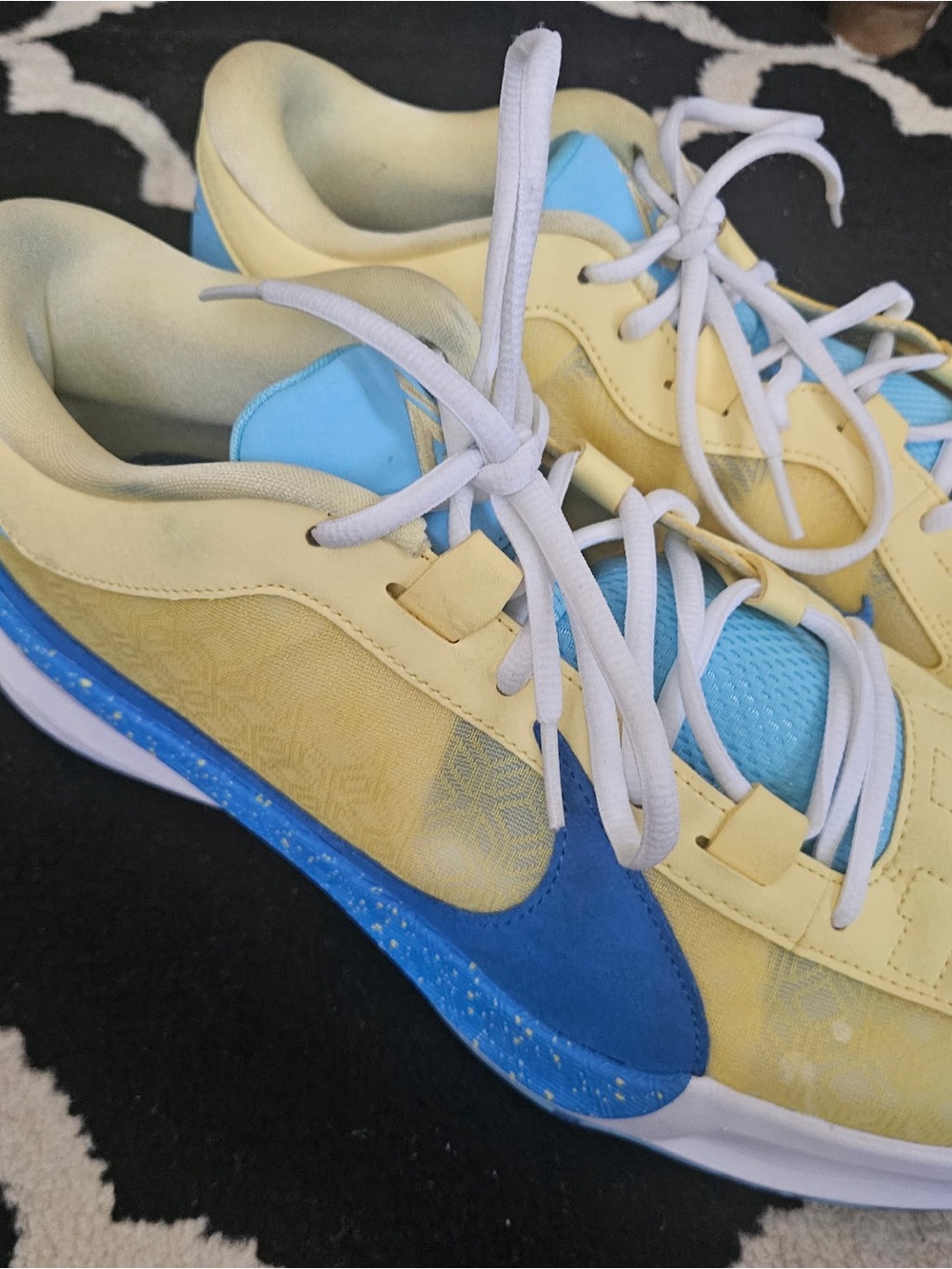 Nike Yellow and Blue Men's Athletic Sneakers with White Laces